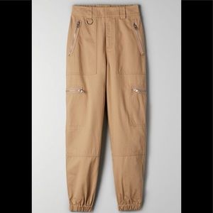 Aritzia Tna cargo jogger pants